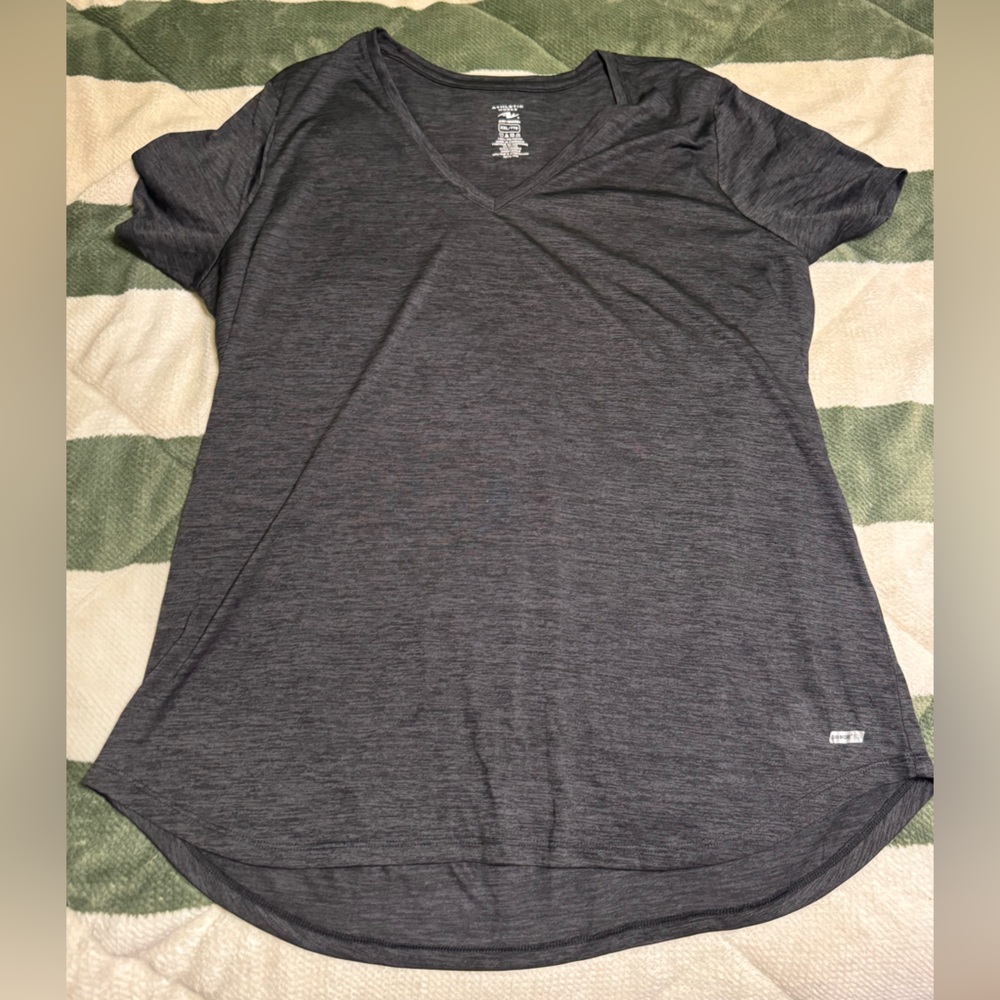 Athletic Works Women's Gray V-Neck Top